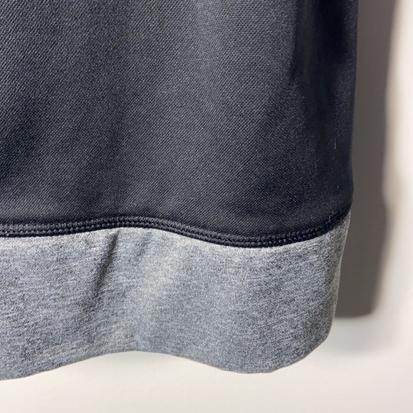 Champion sweatshirt with hoodie - Picture 4 of 7